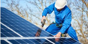 Installation Maintenance Panneaux Solaires Photovoltaïques à Hauterive-la-Fresse